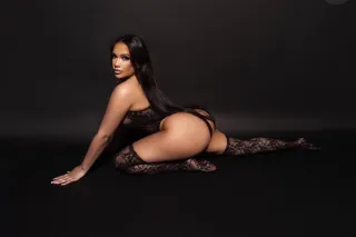 HI EVERYONE MY PICS ARE 100% FACETIME VERIFICATION NOT LOOKING TO WASTE YOUR TIME - Image 3